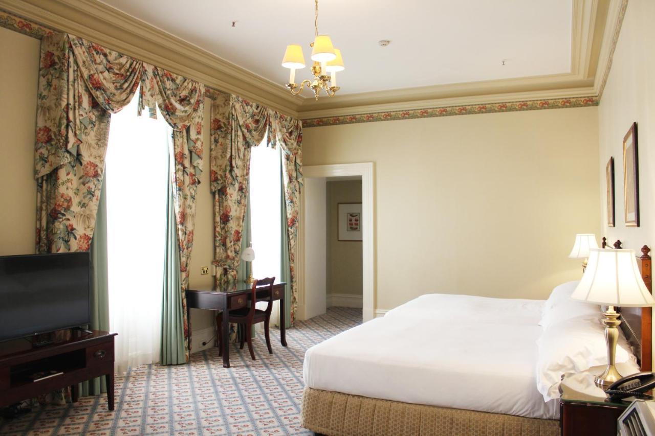 Premier Room